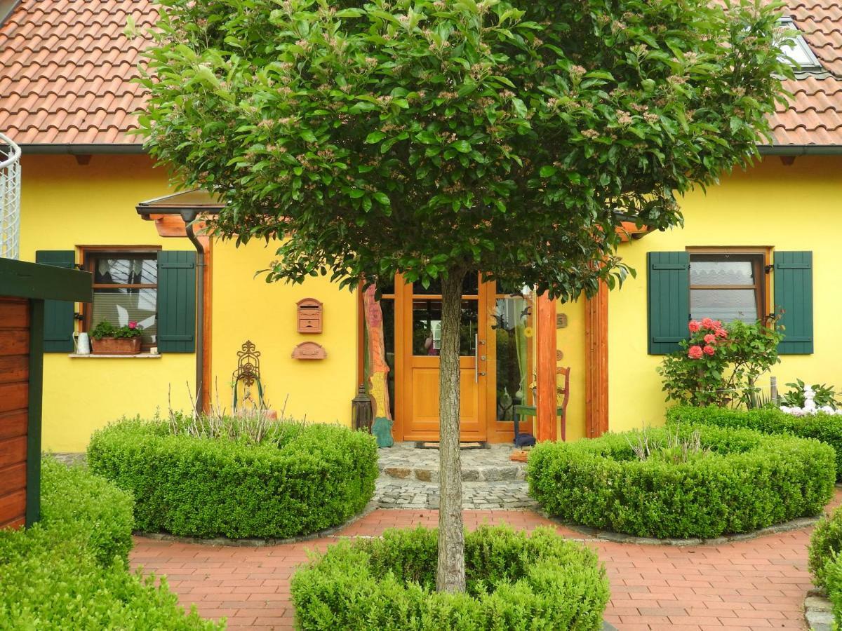 Sweet Home Suite Hallerndorf Εξωτερικό φωτογραφία